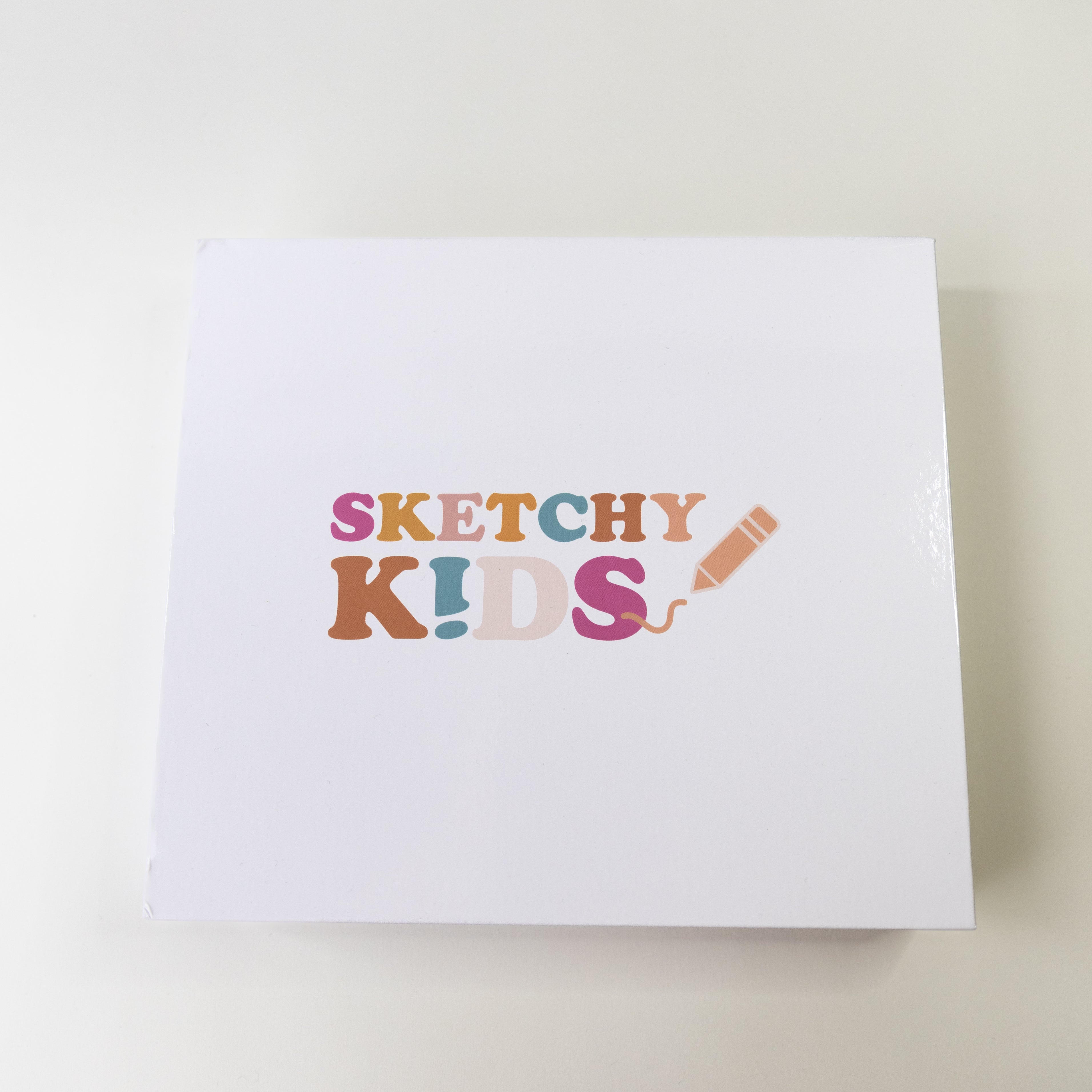 premium quality gift box.
magnetic close gift box.