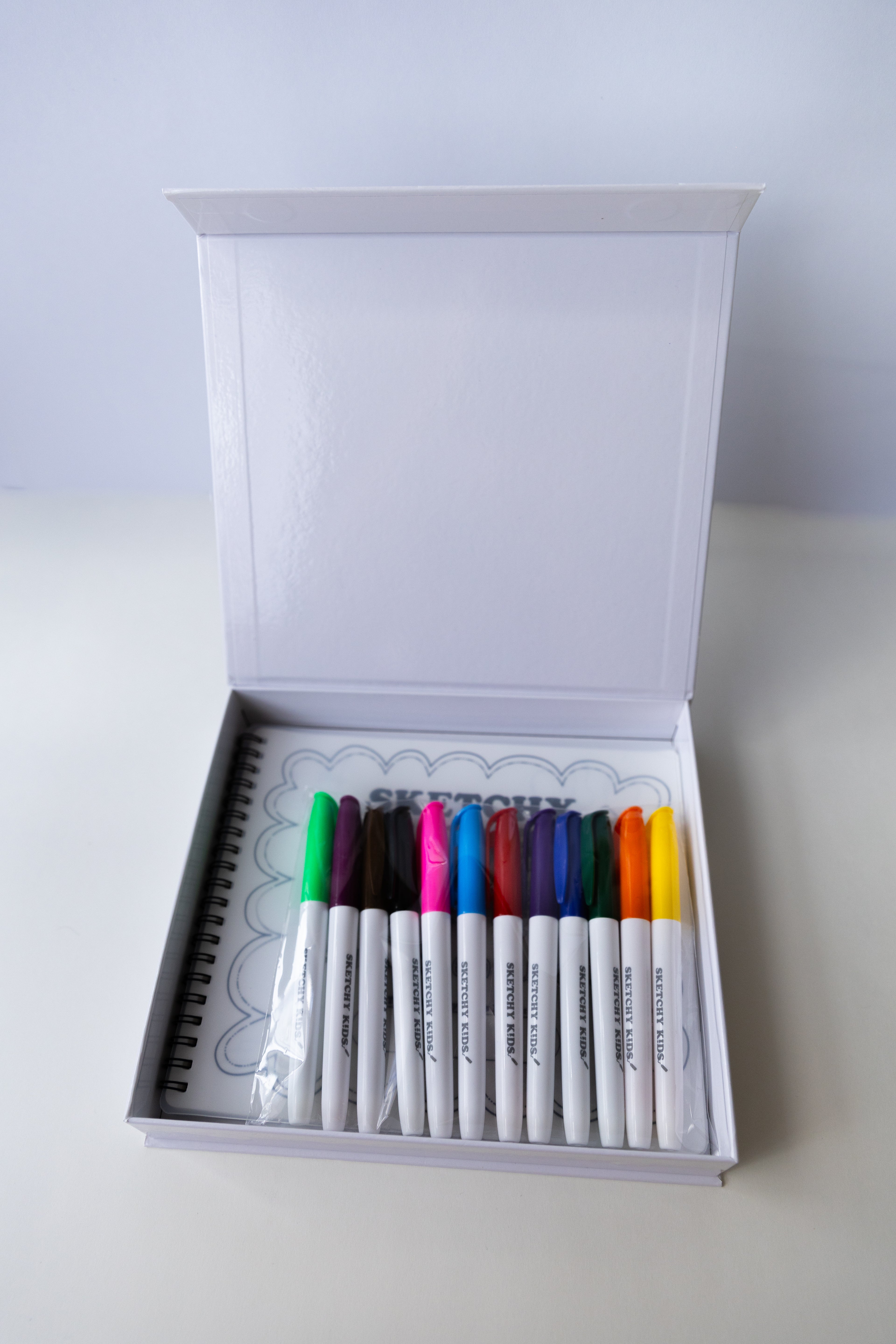 Reusable colouring book for kids.
Silicone colouring book Australia.