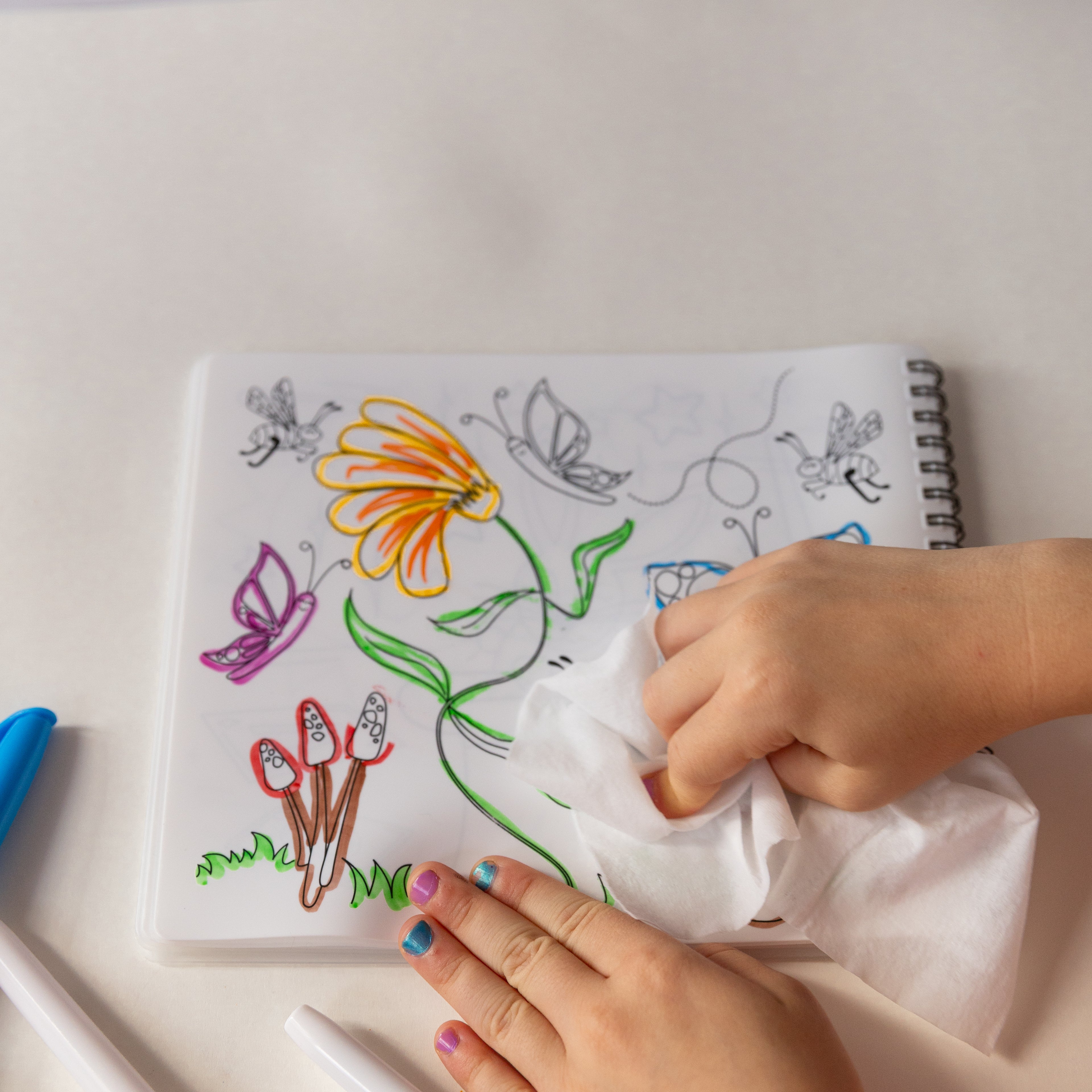 Reusable colouring book for kids.
Silicone colouring book Australia.