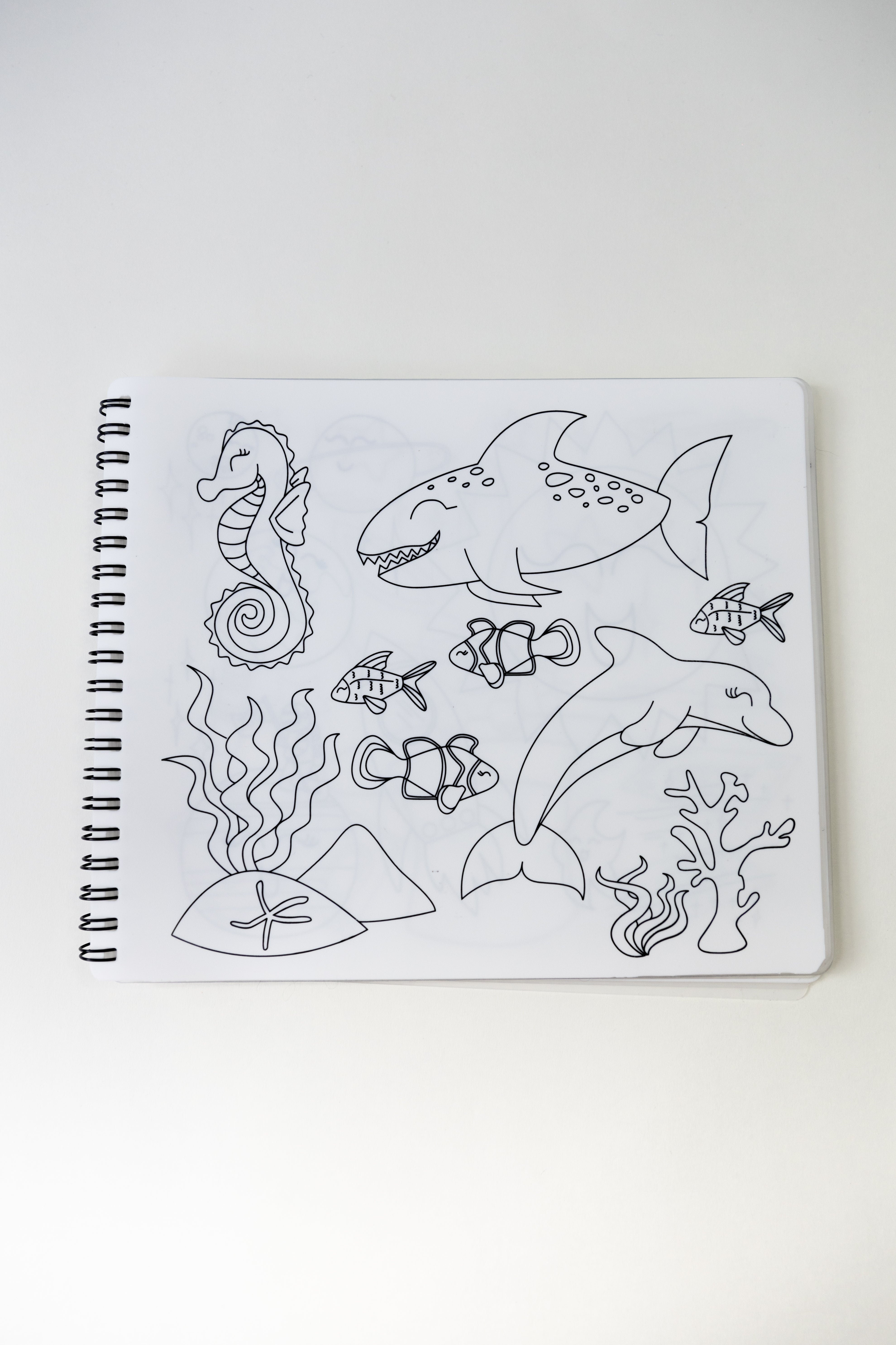 Reusable colouring book for kids.
Silicone colouring book Australia.
