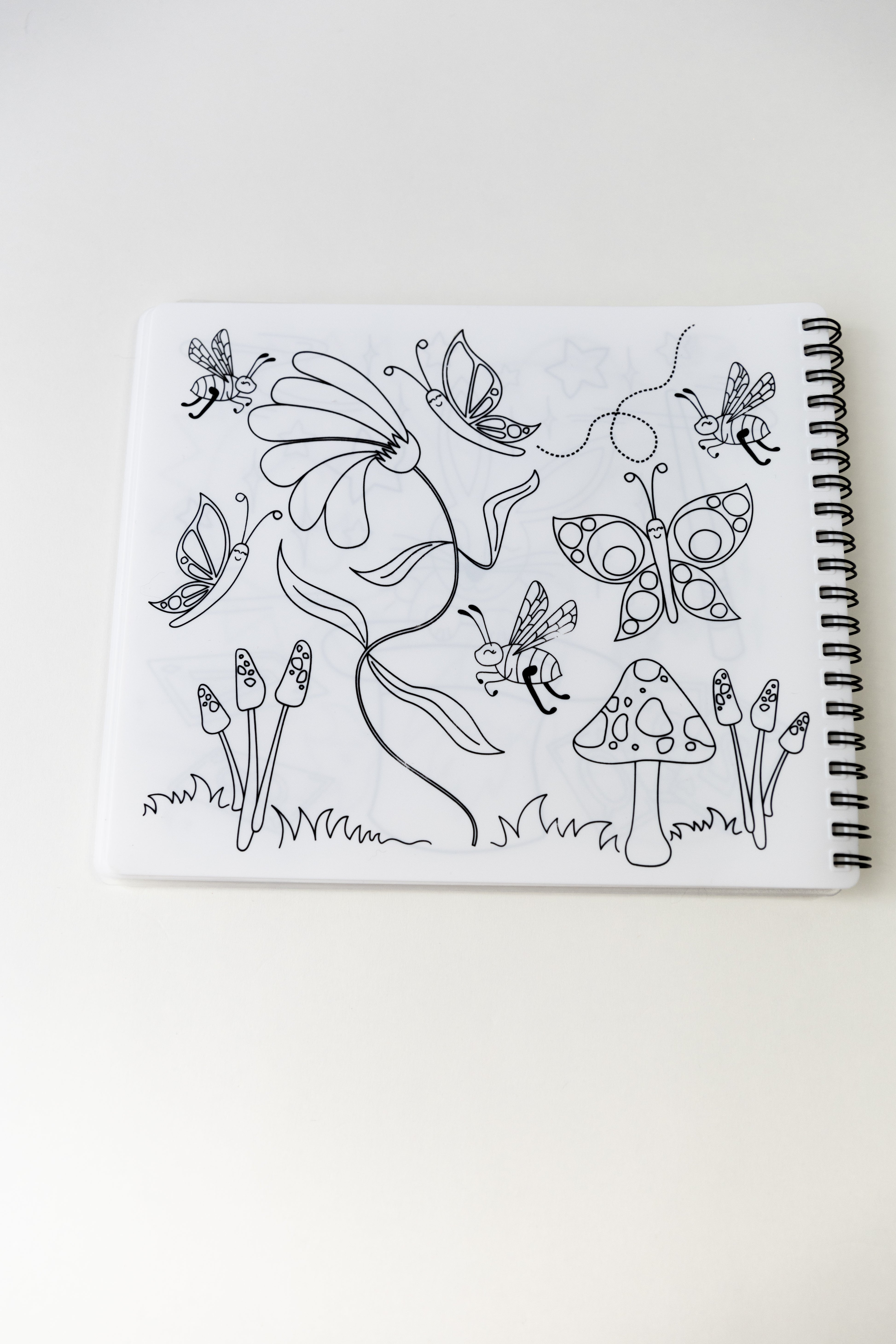 Reusable colouring book for kids.
Silicone colouring book Australia.